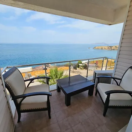 Yenifoca Ersan Hotel 3*