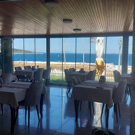 Yenifoca Ersan Hotel 3*